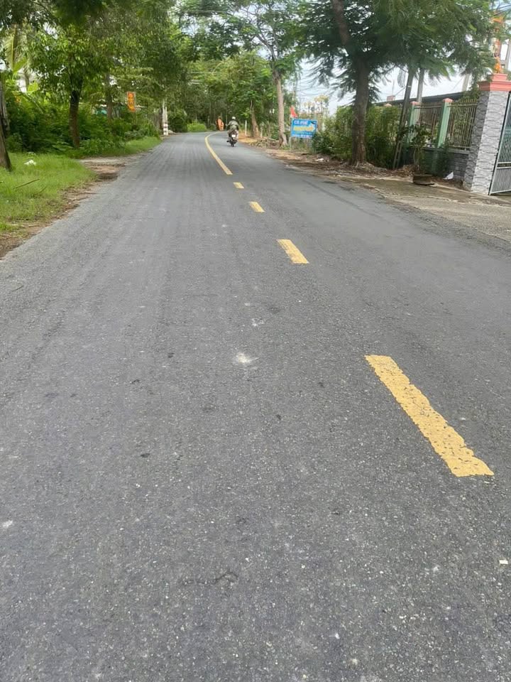 Đất mặt tiền Nguyễn Thông, Tân An 2000m² giá 3.5 tỷ - Vị trí kinh doanh lý tưởng!