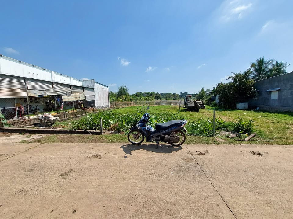 Đất nền Phường Long Khánh, Đồng Nai 175m² giá 650 triệu - Sổ hồng riêng chính chủ!