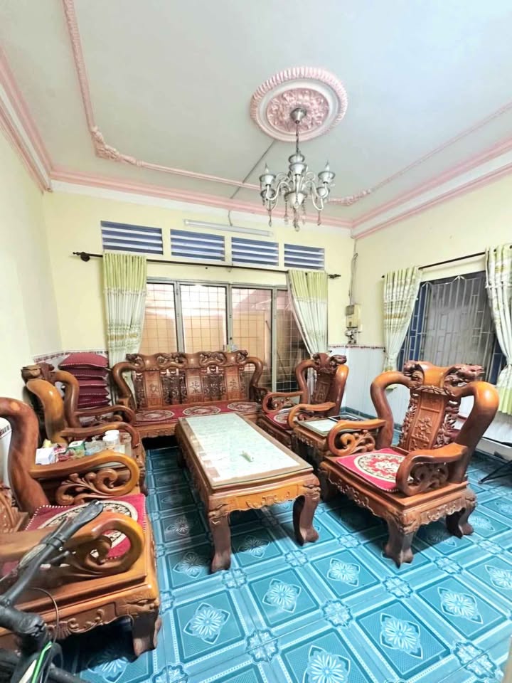 Nhà 2 tầng Gò Dầu 130m² giá 14 tỷ - Đầu tư sinh lời, dân trí cao!