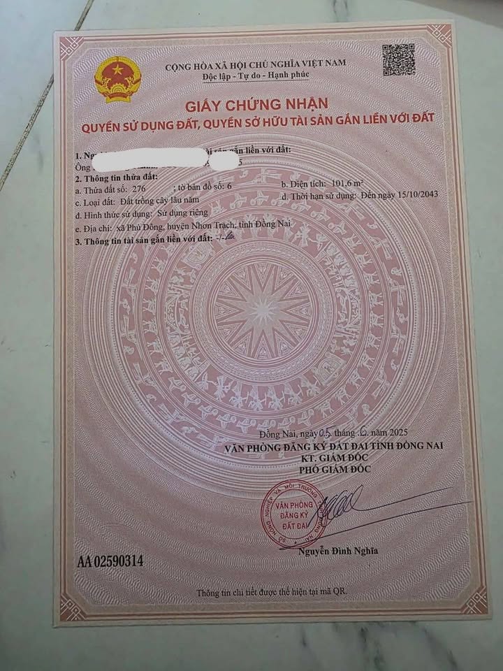 Nhà phố Phú Đông Nhơn Trạch 220m² giá 1.5 tỷ - Cơ hội đầu tư tuyệt vời!