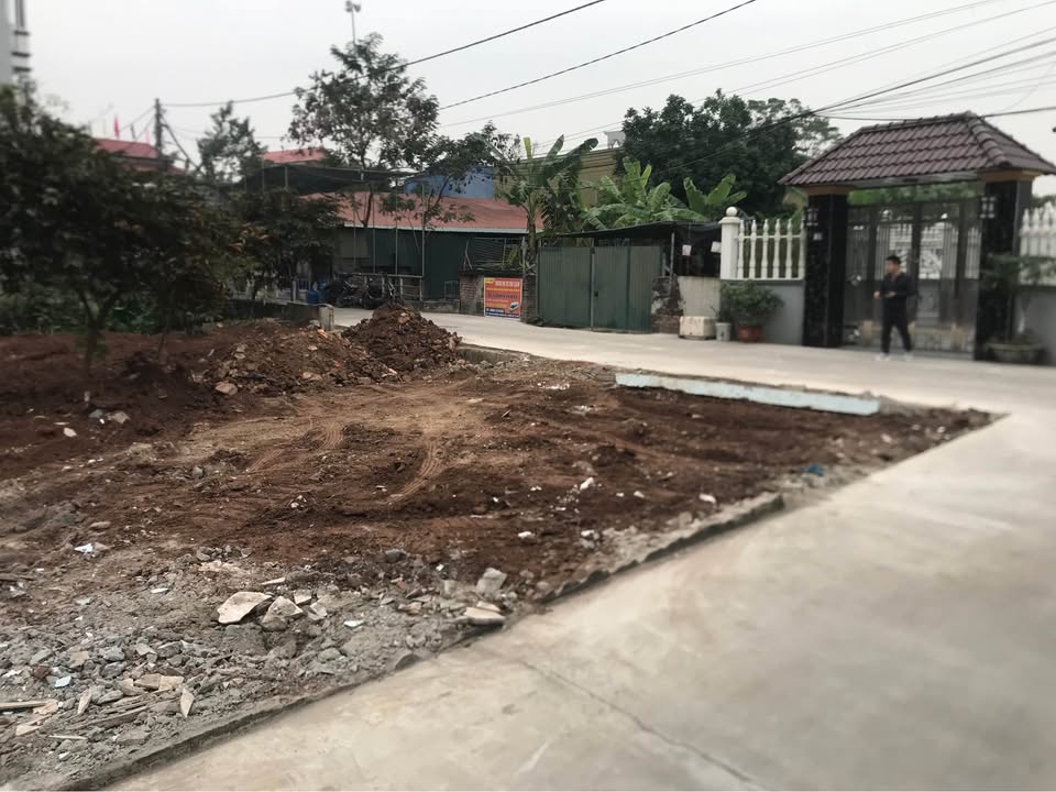 Đất mặt tiền 5m Xã Quảng Bị 80m² giá 2 tỷ - Kinh doanh thuận lợi!