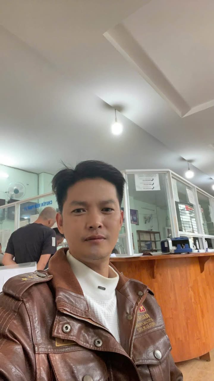 Nhà phố Đỗ Nhuận, TP Quy Nhơn 230m² giá 1.7 tỷ - Sổ hồng chính chủ, thuận tiện cho gia đình!