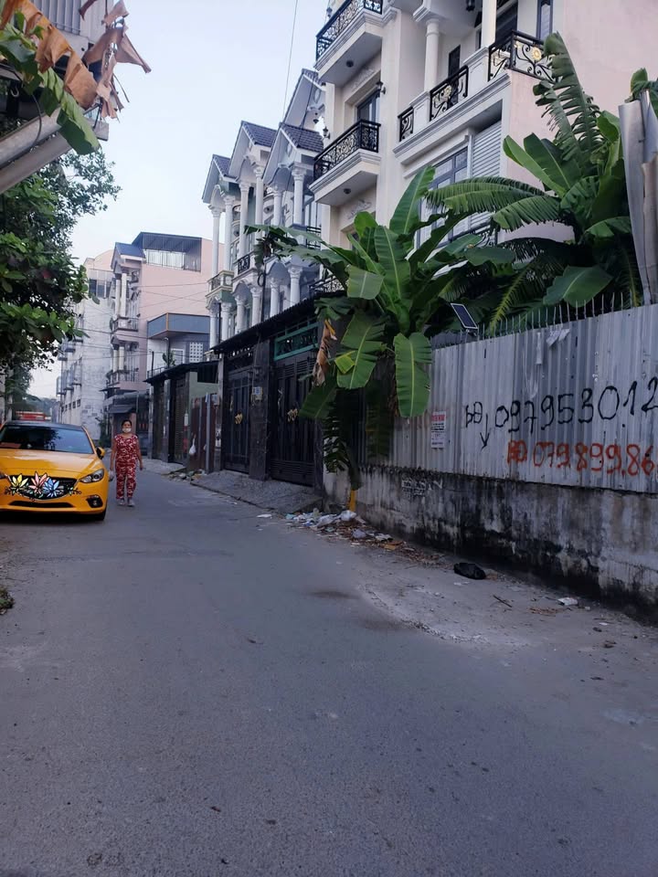 Nhà mặt tiền đường Hiệp Bình Chánh, Thủ Đức 41.7m² giá 5 tỷ - Kinh doanh đa nghề!