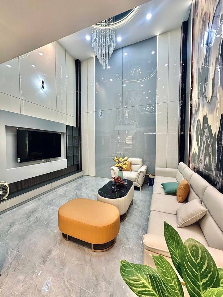 Nhà riêng Hẻm ô tô Huỳnh Văn Nghệ 53m² giá 7 tỷ - Full nội thất, sẵn sàng vào ở!