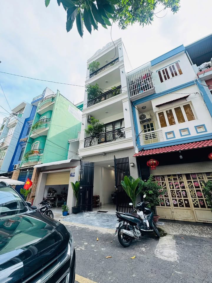 Nhà đẹp 75/31 Gò Dầu, Tân Quý, 72m² giá 13.5 tỷ - Sẵn sàng vào ở!