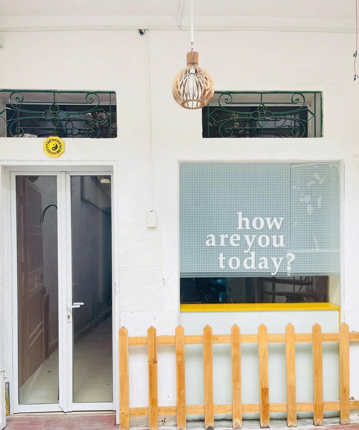 Cho thuê Tập thể dệt Ao Sen 60m² giá 13 triệu - Nguyên căn, tiện ích đầy đủ!