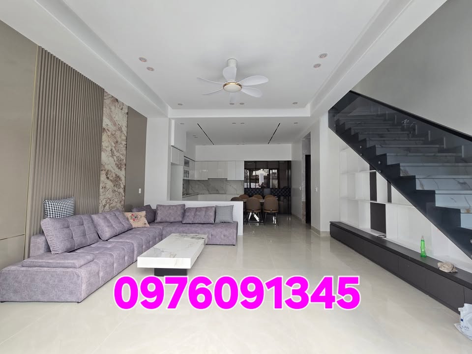 Nhà 3 tầng Phường Đông Kinh 77m² giá 3 tỷ - Thiết kế hiện đại, sẵn sàng đón Tết!