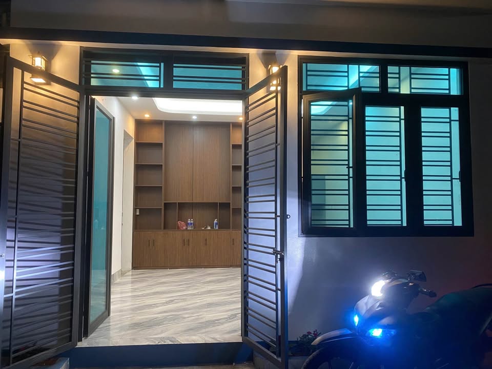 Nhà ngõ 366 Trần Quang Khải, Lạng Sơn 84m² giá 1 tỷ - Ô tô đỗ cửa, phong thủy tốt!