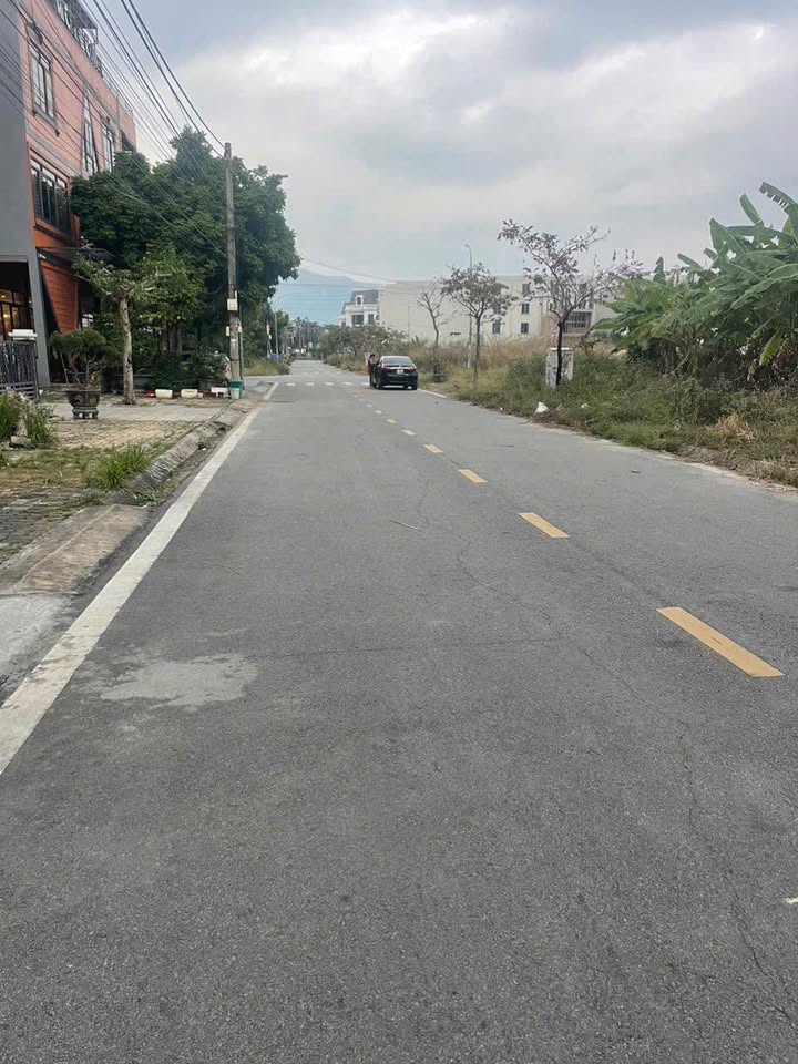 Đất nền CÔNG THÀNH, Cẩm Phả 105m² giá chỉ 2.x tỷ - Cơ hội đầu tư tuyệt vời!