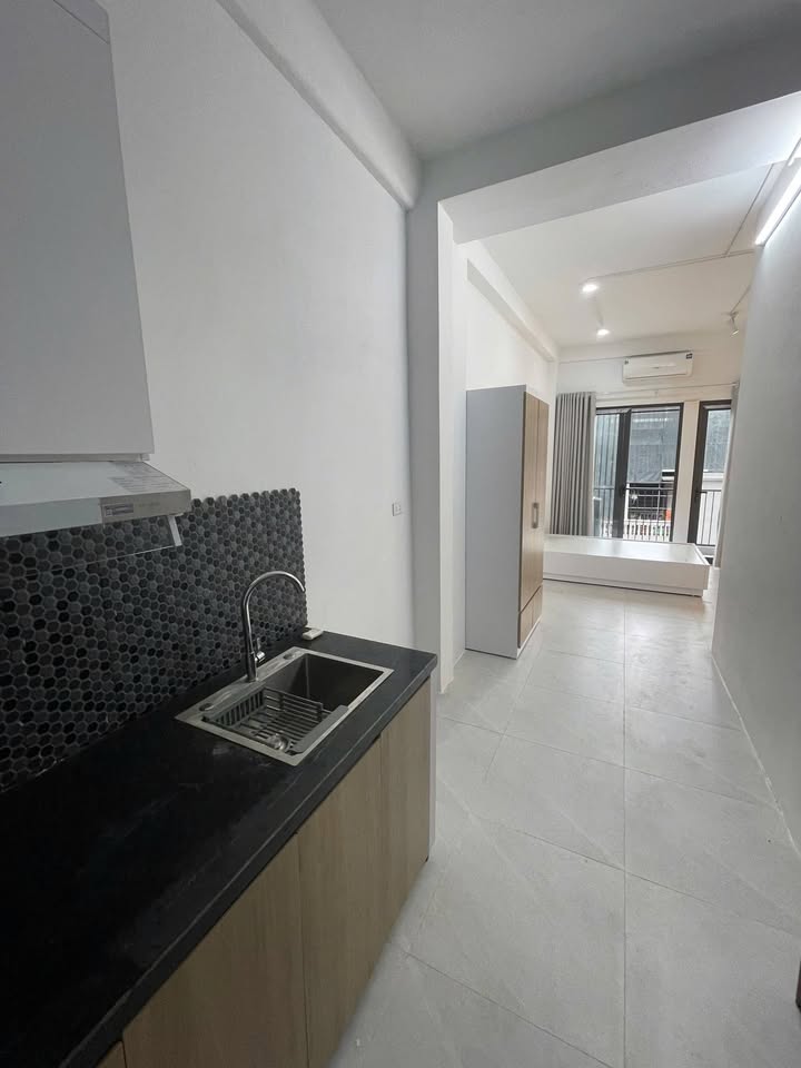 Studio cho thuê tại 144 Quan Nhân, Thanh Xuân, 28m² giá 5.5 triệu - Nội thất đầy đủ!