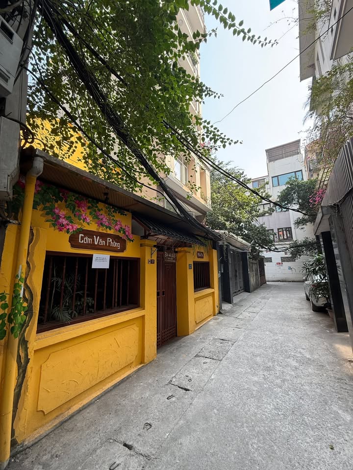 Nhà phố Vạn Phúc, Ba Đình 93m² giá thỏa thuận - Mặt tiền 6.5m, chính chủ bán gấp!