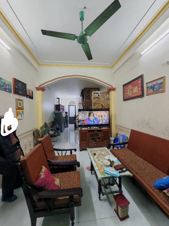 Nhà bán Phường Thụy Phương, Quận Bắc Từ Liêm 68m² giá 11 tỷ - Ô tô đỗ cửa, tiện ích đầy đủ!