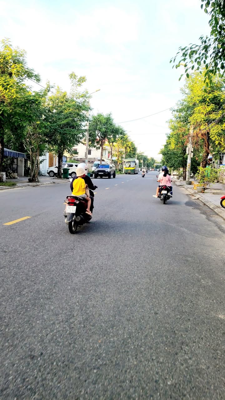 Đất nền mặt tiền Đ.28 Tháng 3, Hội An 162m² giá 5 tỷ - Đầu tư sinh lời ngay!