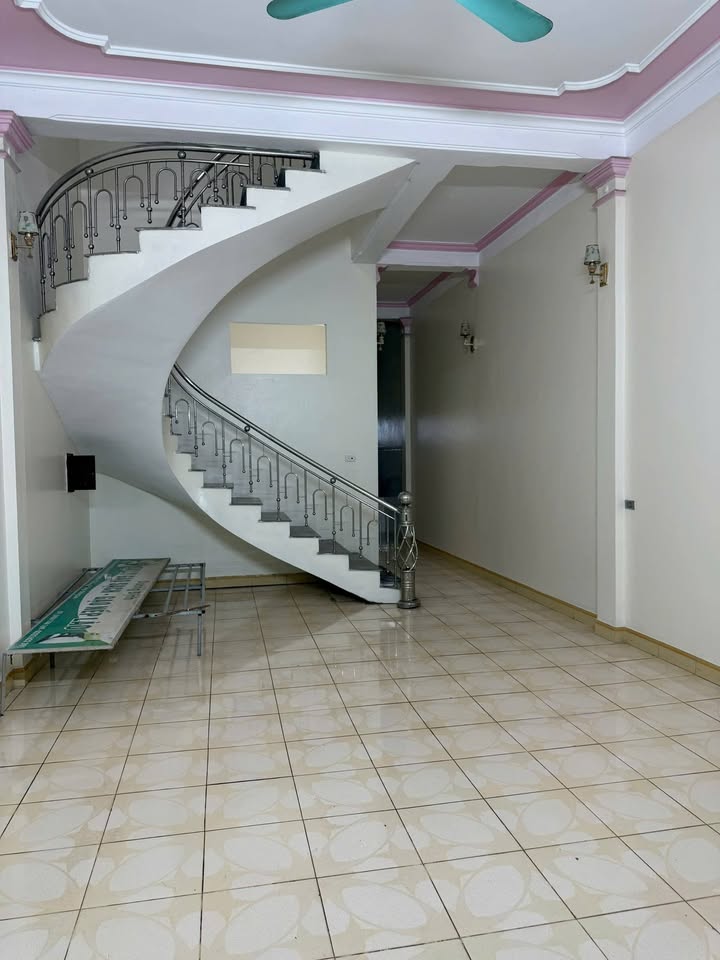 Nhà 2 Tầng Quốc Lộ 45, Thị Trấn Rừng Thông 115m² - Vị trí đắc địa cho kinh doanh!