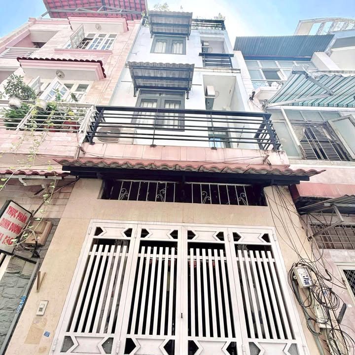 Nhà phố Cư xá Đô Thành Quận 3 30m² giá 7 tỷ - Kinh doanh sầm uất