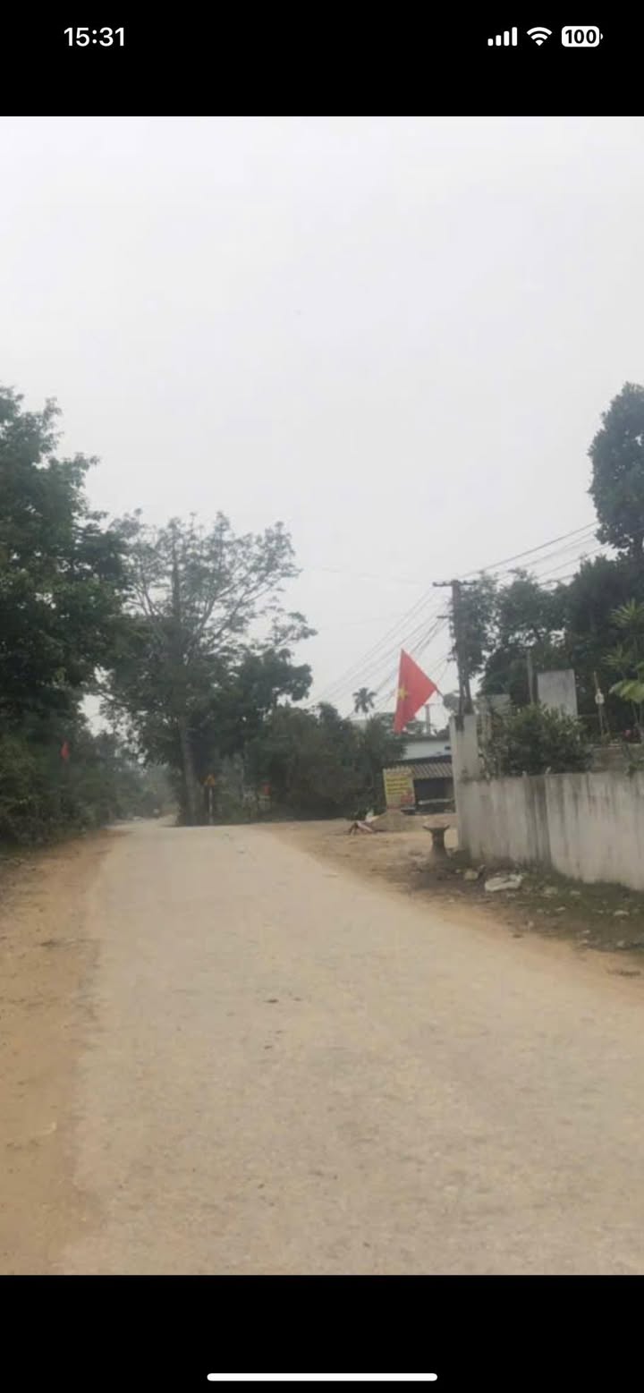 Đất nền tại xóm Khai Đồi, Sào Báy 251m² giá 1 tỷ - Sổ hồng chính chủ!