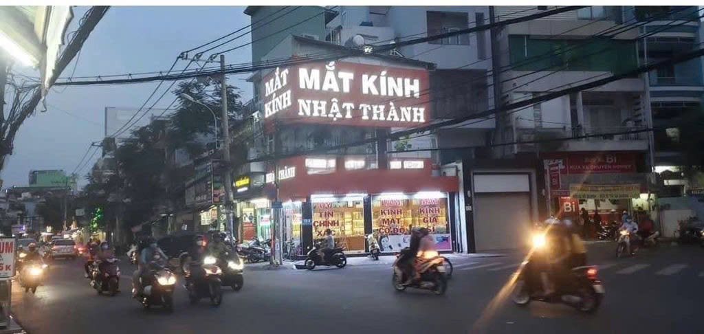 FrontHouse góc 2 mặt tiền Lê Quang Định, Q.Bình Thạnh 32m² - Dễ nhận diện, kinh doanh thuận lợi!