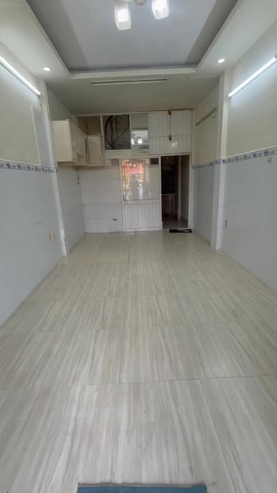 Nhà cho thuê mặt tiền đường Phạm Thế Hiển, Quận 8, 30m² giá 15 triệu - Thích hợp cho kinh doanh đa ngành!