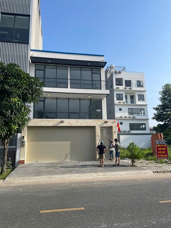 Cho thuê văn phòng Nguyễn Thanh Sơn, Quận Tân Bình, 160m² - Phù hợp kinh doanh ngay!