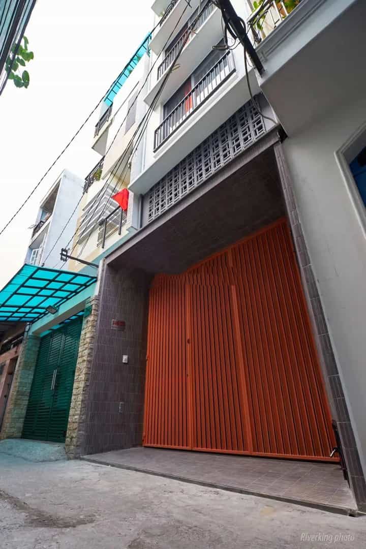 Nhà hẻm rộng rãi Phan Văn Trị, P11, Bình Thạnh 42,2m² giá 2,2 tỷ - Sổ riêng, an ninh tốt!