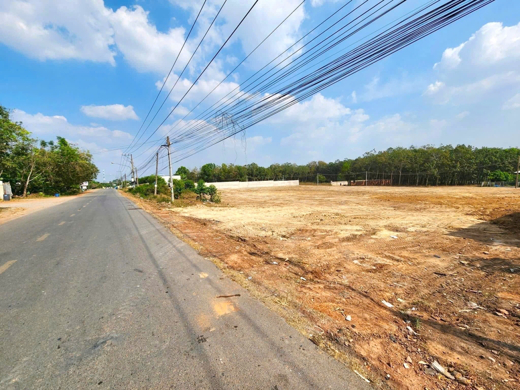 Đất thổ cư 1010m² ngay Quốc Lộ 14, giá chỉ 170 triệu - Cơ hội đầu tư tuyệt vời!
