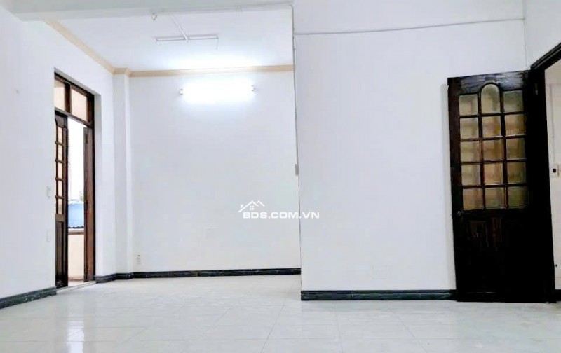 Biệt thự Bùi Văn Ba Quận 7 243m² giá 16.8 tỷ - Chính chủ bán gấp!