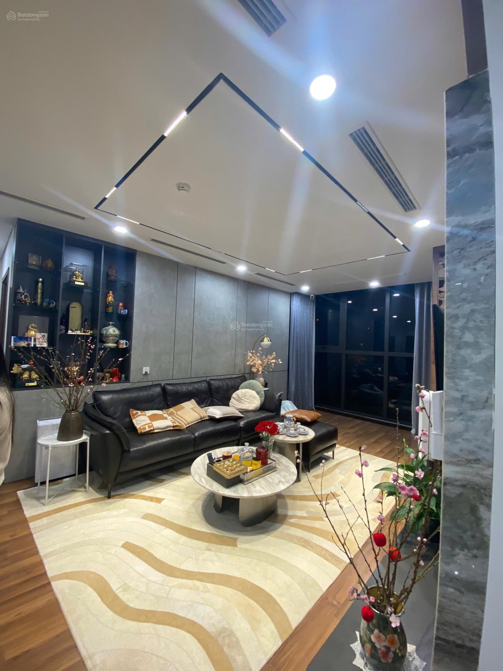 Căn hộ Mipec Rubik 360 Dịch Vọng Hậu 125,1m² giá 17 tỷ - Căn góc hiếm có, thiết kế đẹp!