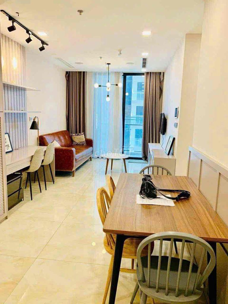 Căn hộ 1 phòng ngủ Vinhomes Bason Quận 1 53m² giá 9 tỷ - View City tuyệt đẹp!