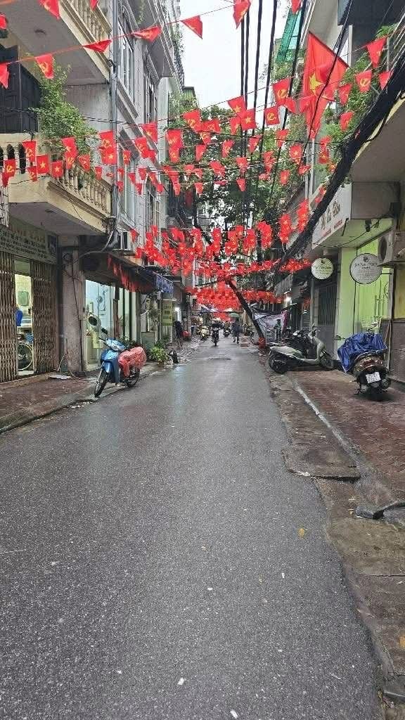 Nhà Phố Kim Hoa Đống Đa 30.8m² giá 5.9 tỷ - Vị trí vàng, giao ngay!