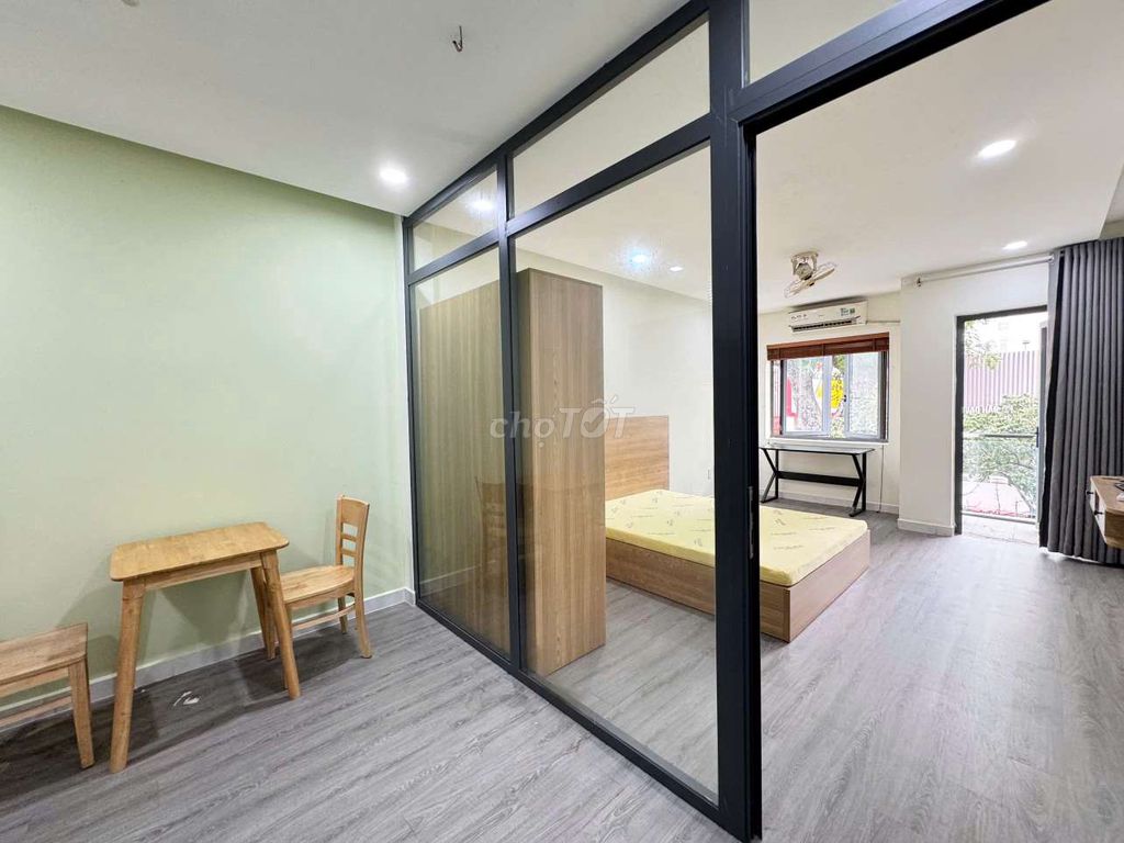 Căn hộ 1 phòng ngủ 40m² Quận Phú Nhuận giá 8.1 triệu - Nội thất cao cấp đầy đủ!