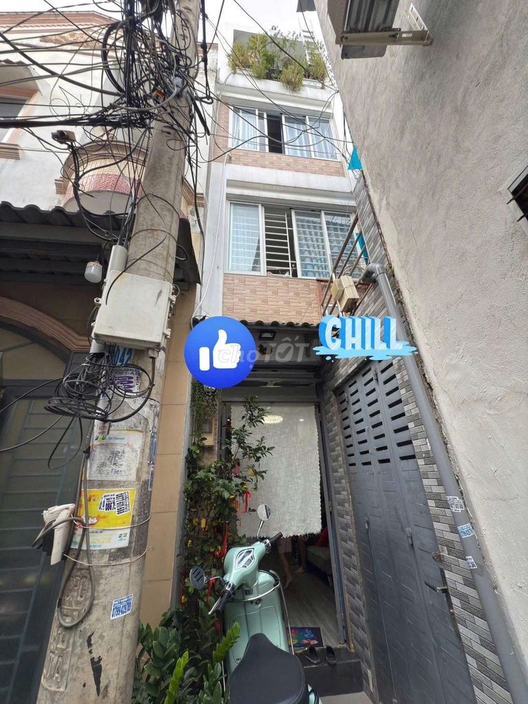 Nhà cho thuê 3 tầng Trần Quang Khải, Quận 1, 9 triệu - Phù hợp ở và kinh doanh