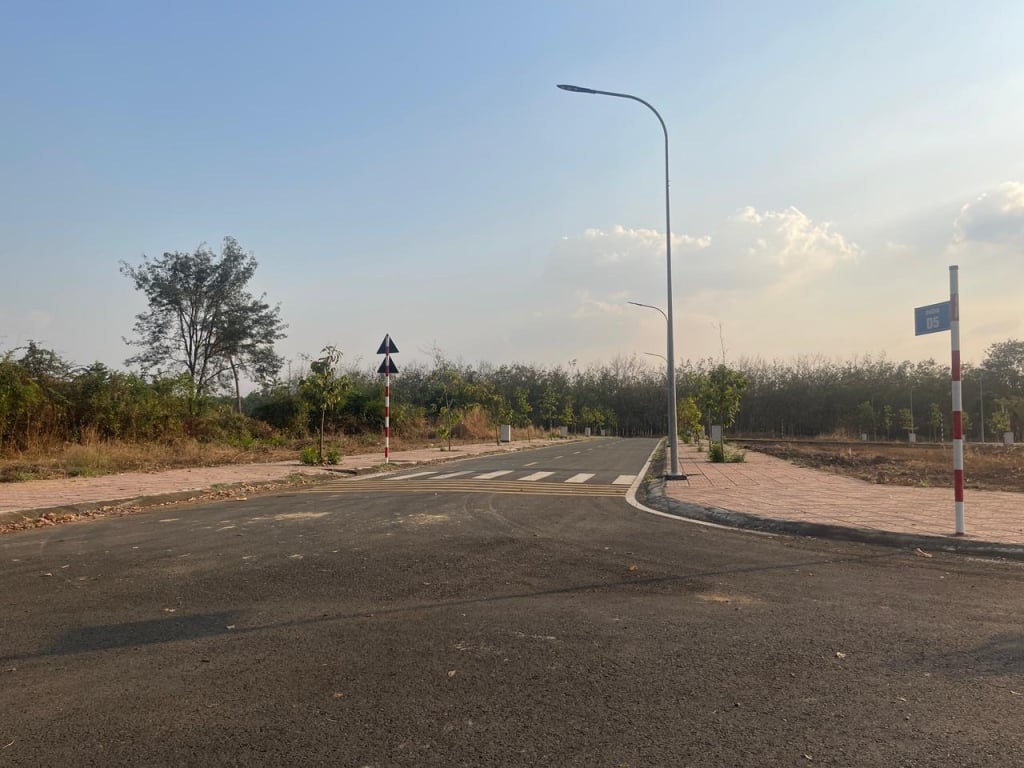 Đất nền KDC Ngọc Điền Phát Bình Phước 183,5m² giá chỉ 3,2 tỷ - Sổ đỏ riêng, pháp lý rõ ràng!