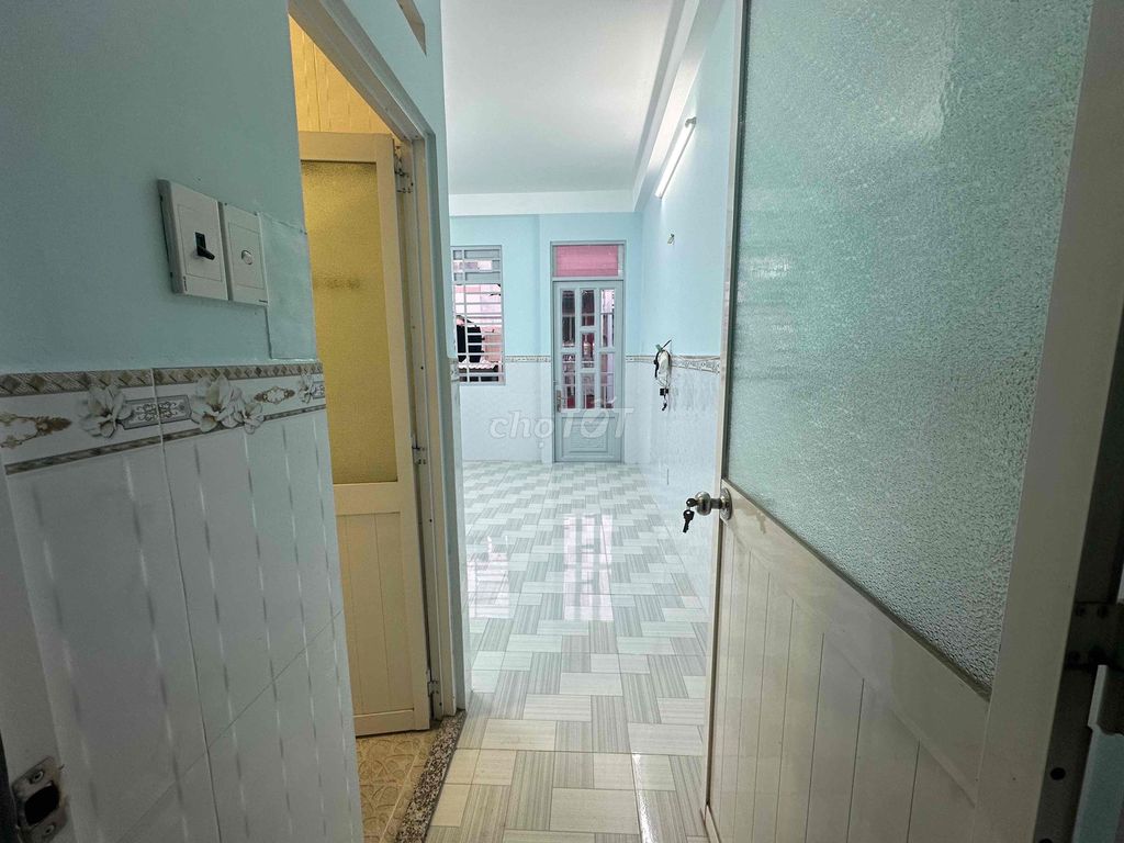 Căn Studio Nội Thất Cơ Bản - Đường Hồ Thị Kỷ 30m² giá 4 triệu - Không chung chủ, tự do giờ giấc!