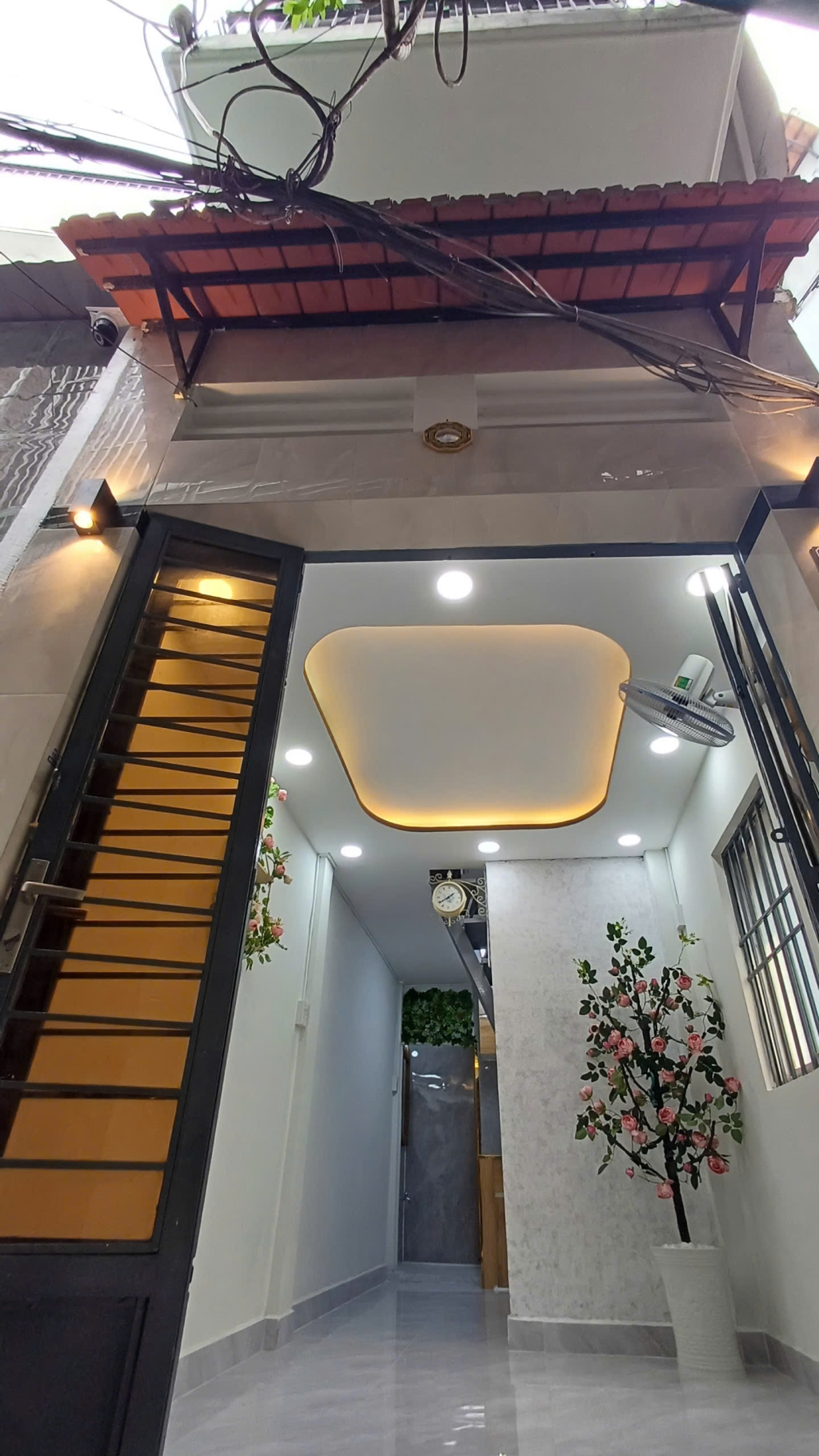 Nhà Căn Góc 3 Tầng 4 Phòng Ngủ Tạ Quang Bửu 16m² Giá 2,55 Tỷ - Dọn Vào Ở Ngay!