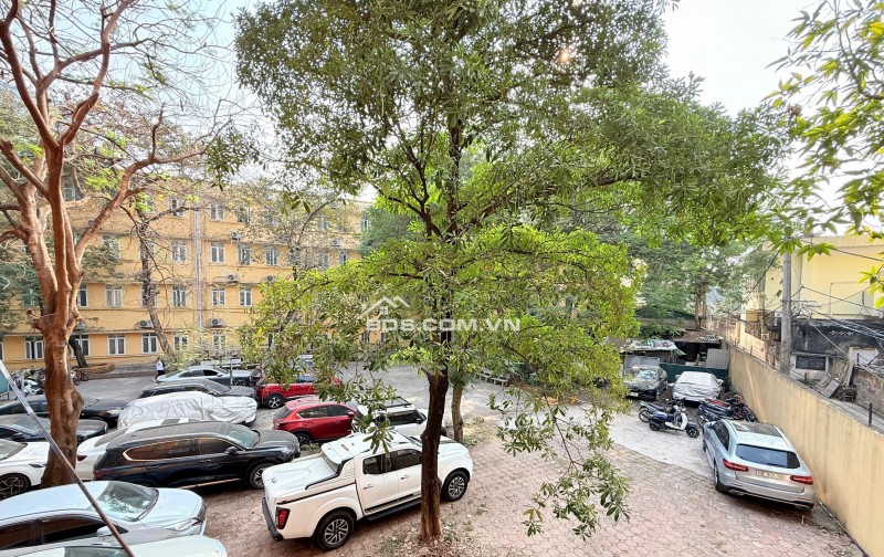 Nhà riêng Đống Đa 30m² giá 5.3 tỷ - Thoáng vĩnh viễn, gần Ga Láng!