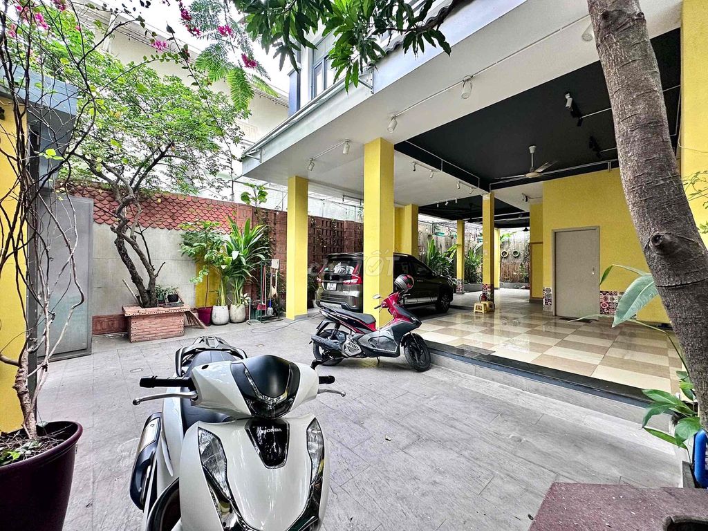 Mặt bằng kinh doanh 210m² Đường Đặng Thùy Trâm, Quận Bình Thạnh - Phù hợp cho Spa, Văn phòng