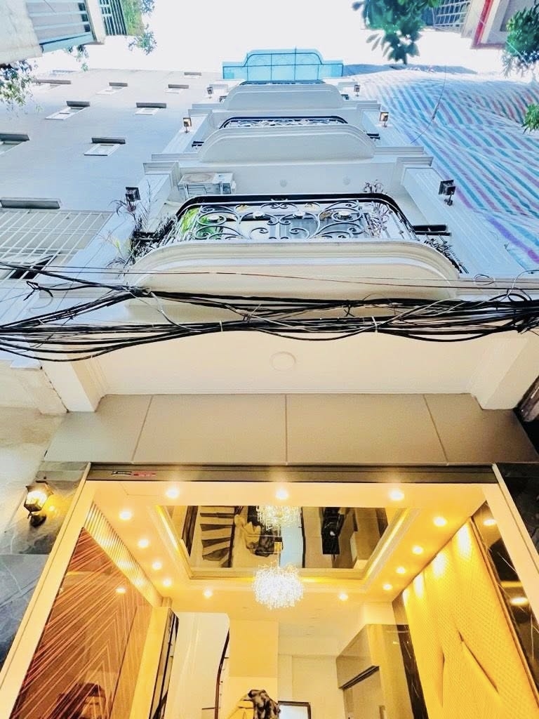 Nhà riêng Phường Phương Liệt 31.3m² giá 12.5 tỷ - Ô tô đỗ cửa, kinh doanh thuận lợi!