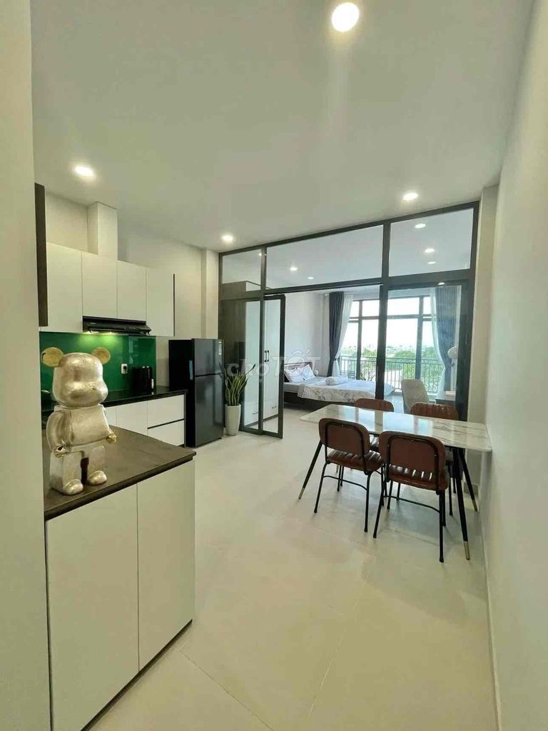 Căn hộ 1PN đầy đủ nội thất 50m² tại Thành Thái, Quận 10 - Khai trương ưu đãi hấp dẫn!