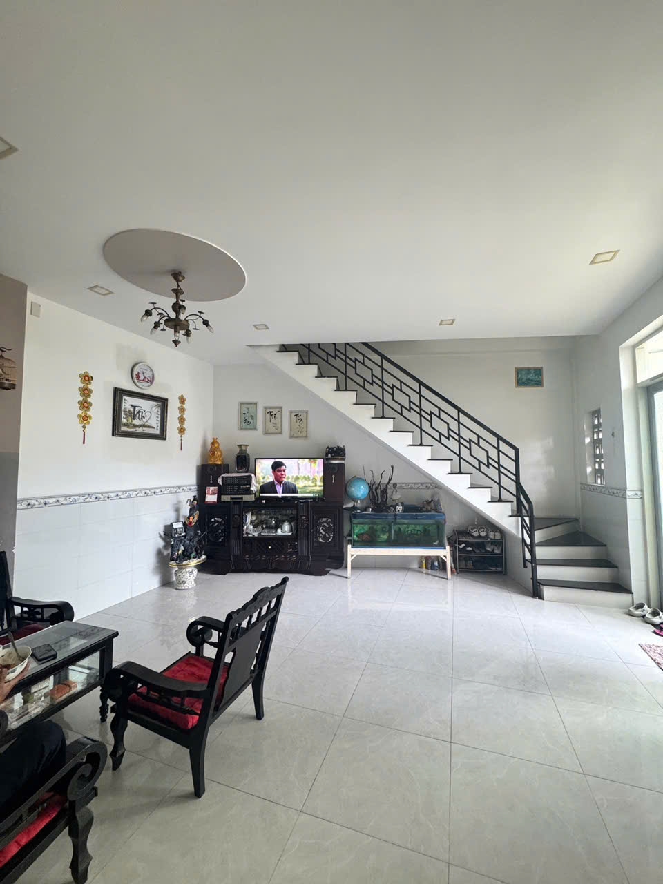 Nhà 2 Tầng Hòa Khê 50m² giá 3.5 tỷ - Thoáng mát, mặt tiền rộng 7m!