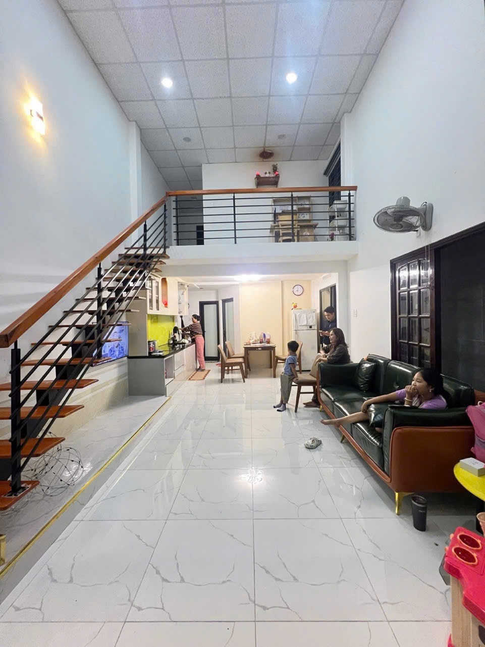 Nhà gác lửng Đường Trần Cao Vân, Thanh Khê, Đà Nẵng 62m² giá 3.65 tỷ - Cách biển chỉ 100m!