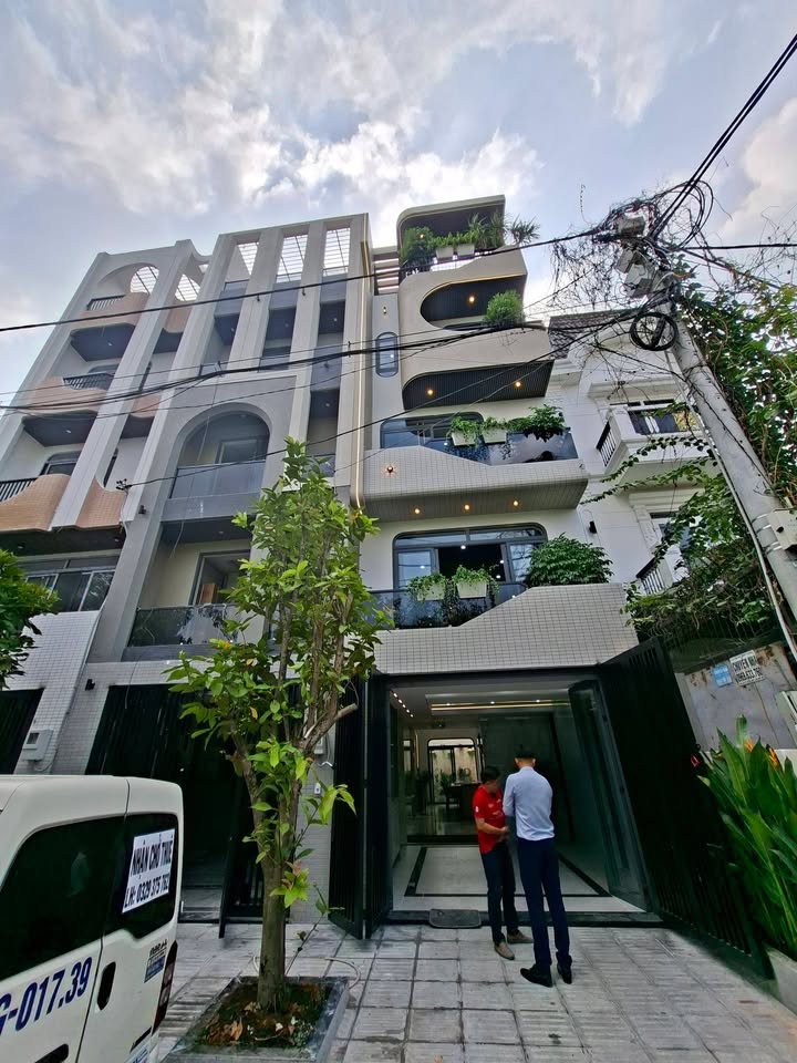 Nhà phố mặt tiền An Phú Đông 64m² giá 8.5 tỷ - Thiết kế hiện đại, tặng full nội thất!