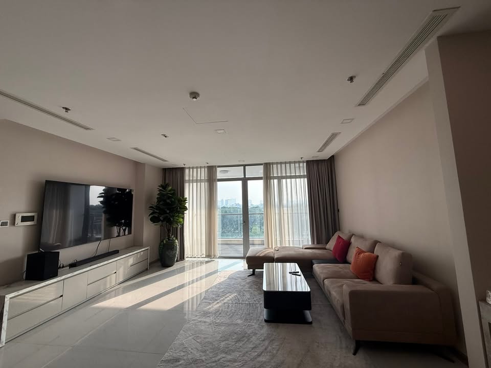 Căn hộ cho thuê PARK 3-10, Quận Bình Thạnh, 188m² - Full nội thất, giá 75 triệu