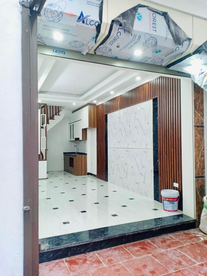 Bán nhà Trương Định Quận Hai Bà Trưng 35m² giá 3 tỷ - Nhà mới đẹp ở ngay!