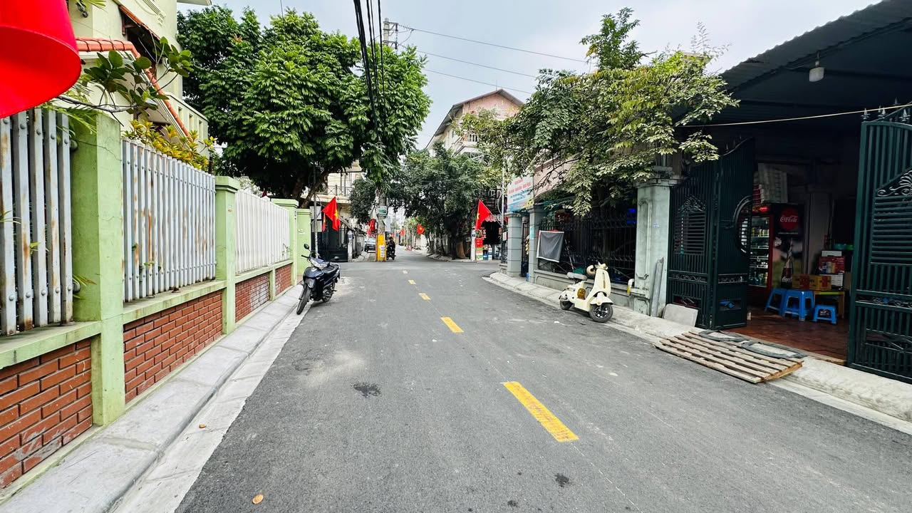 Đất mặt đường Hạ Lũng, Hải An 80.6m² giá 7x triệu - Vị trí đắc địa, đông dân cư!