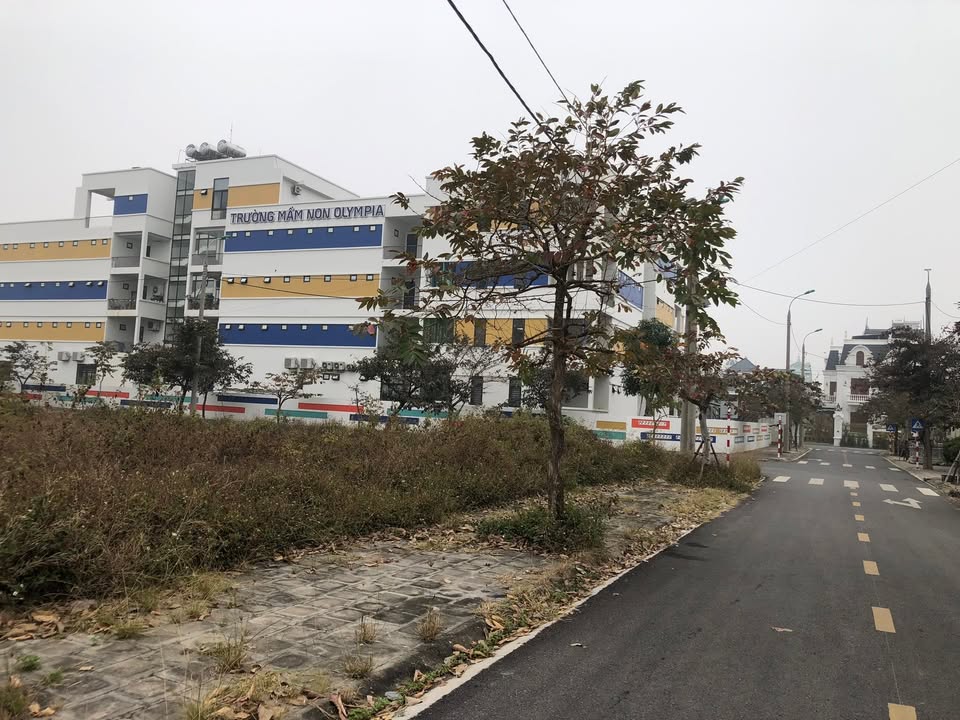 Biệt thự Townhouse CONTREXIM 150m² - Lô đất đẹp cho gia đình giàu có!