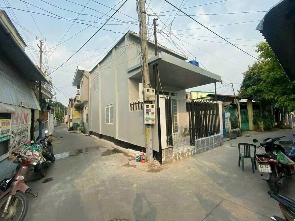 Nhà bán tại Phường Lái Thiêu, 225m² giá 2.05 tỷ - Cơ hội không thể bỏ lỡ!
