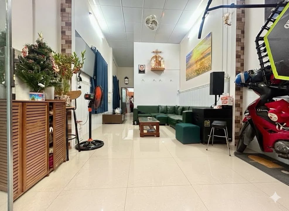 Nhà bán Lê Đại Hành, Quận Tân Bình, 45m² giá 6.18 tỷ - Vị trí đắc địa, thanh khoản nhanh!