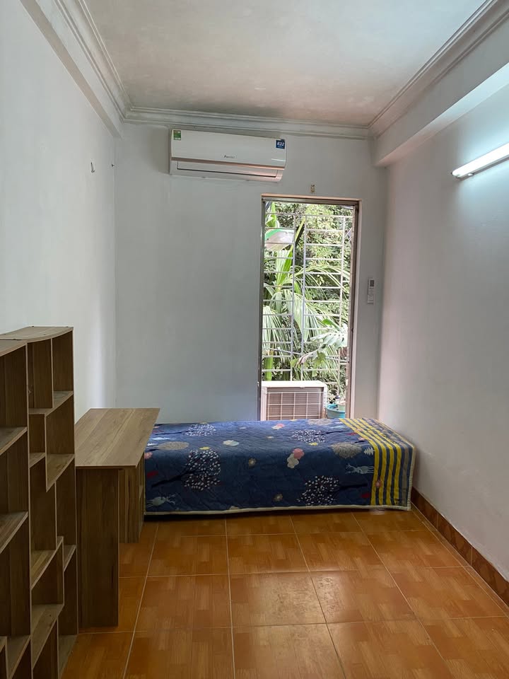 Phòng cho thuê tầng 2 tại Kiều Mai 1,9 triệu - An ninh tốt, tiện nghi đầy đủ!