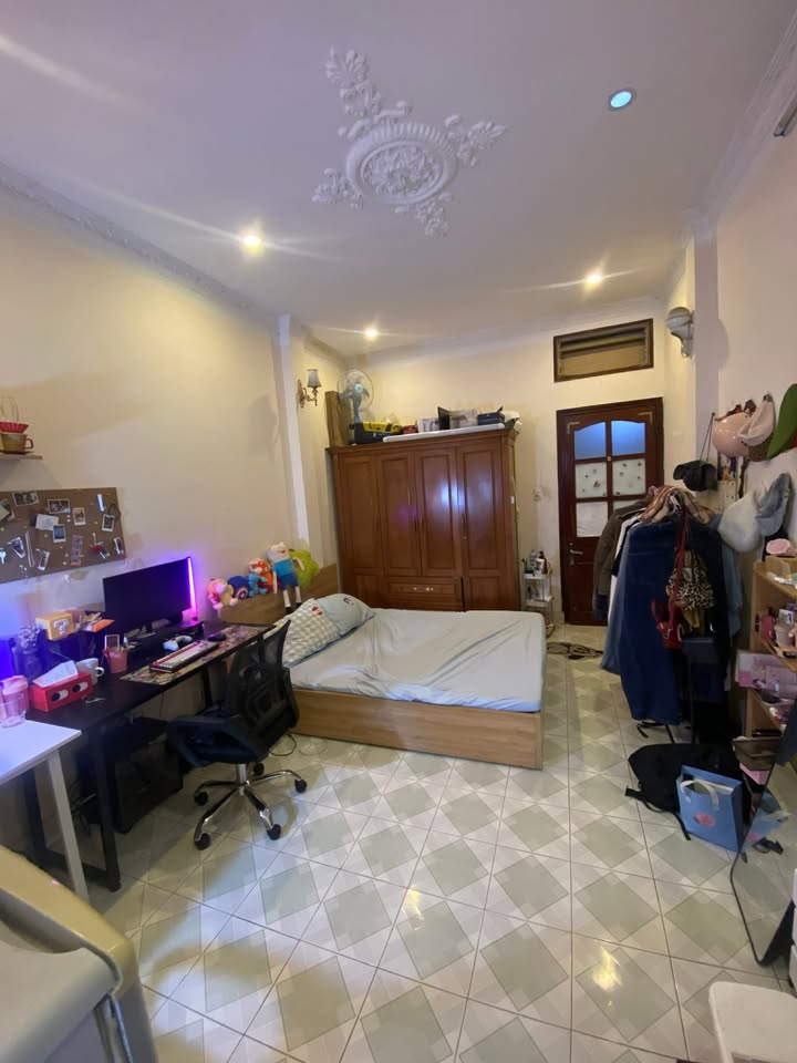 Phòng cho thuê tại Núi Trúc, Ba Đình, 25m² - Ngay trung tâm Hà Nội!