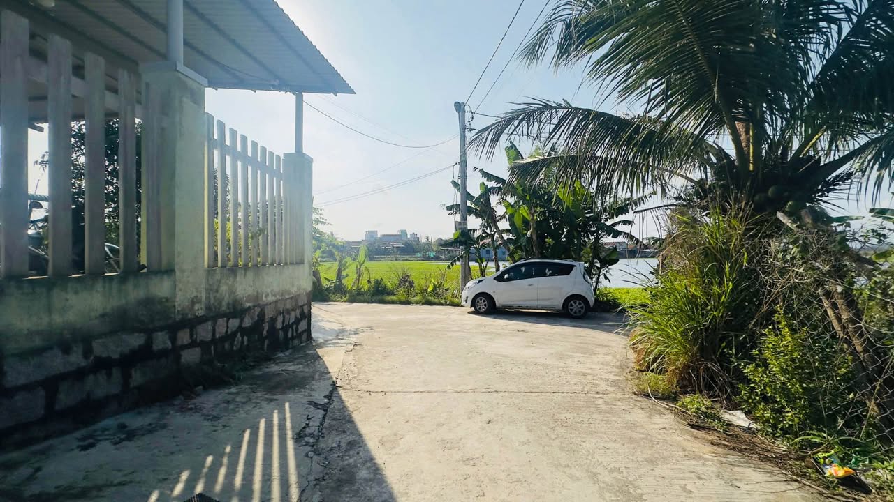 Nhà cấp 4 3PN Đường Phú Đông 232m² giá 2.15 tỷ - Sẵn sàng vào ở ngay!